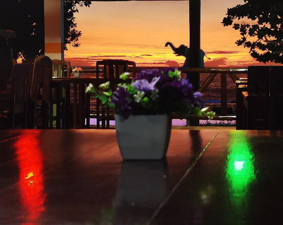 Penny'S Resort Koh Chang Esterno foto
